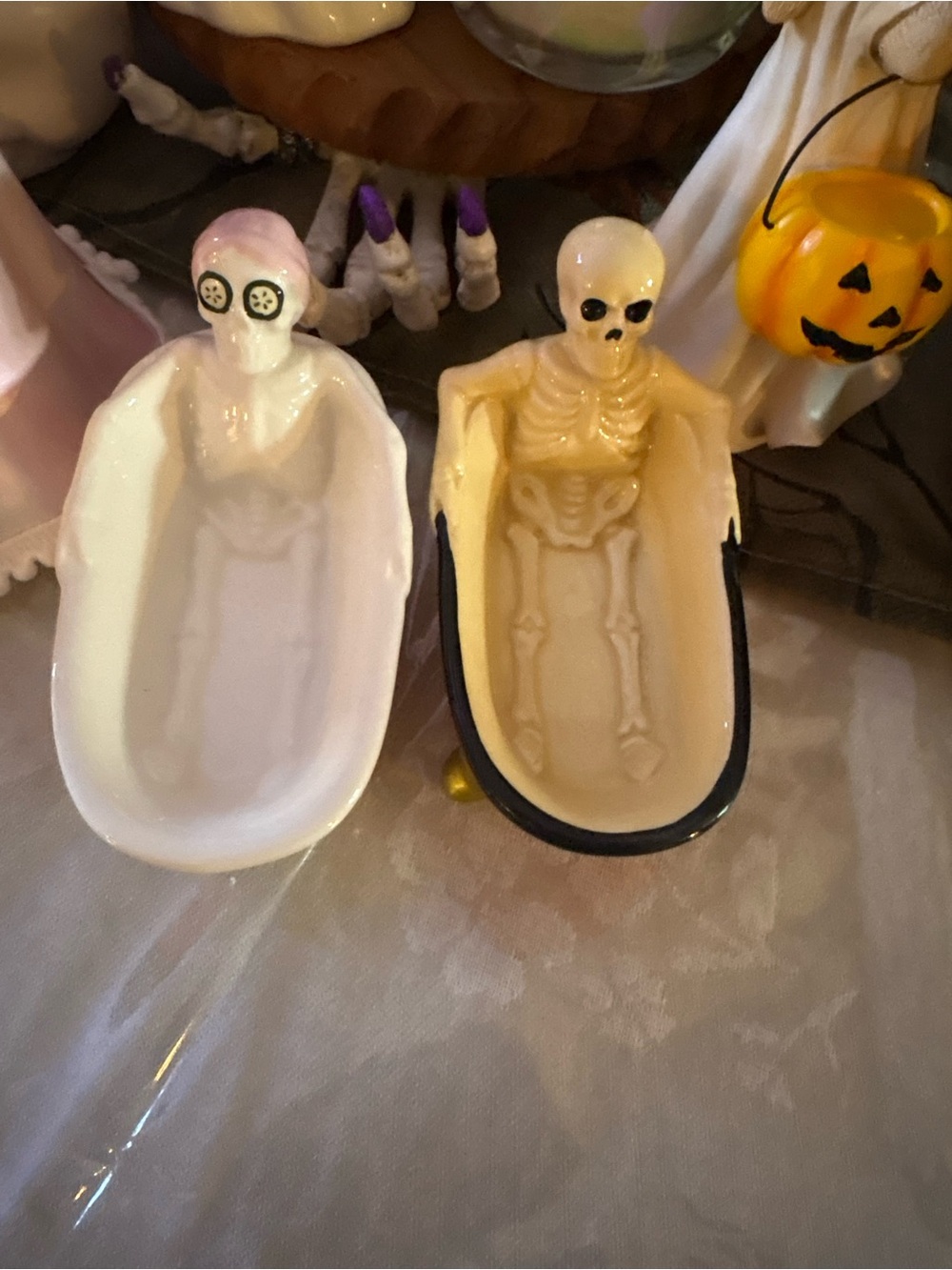 Skeleton glass set of bath tub decor for Halloween or all year!